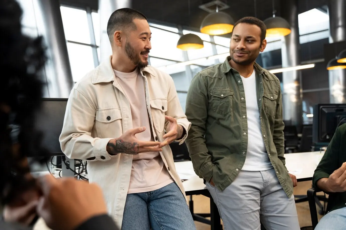 Аутентичное небольшое молодое маркетинговое агентство